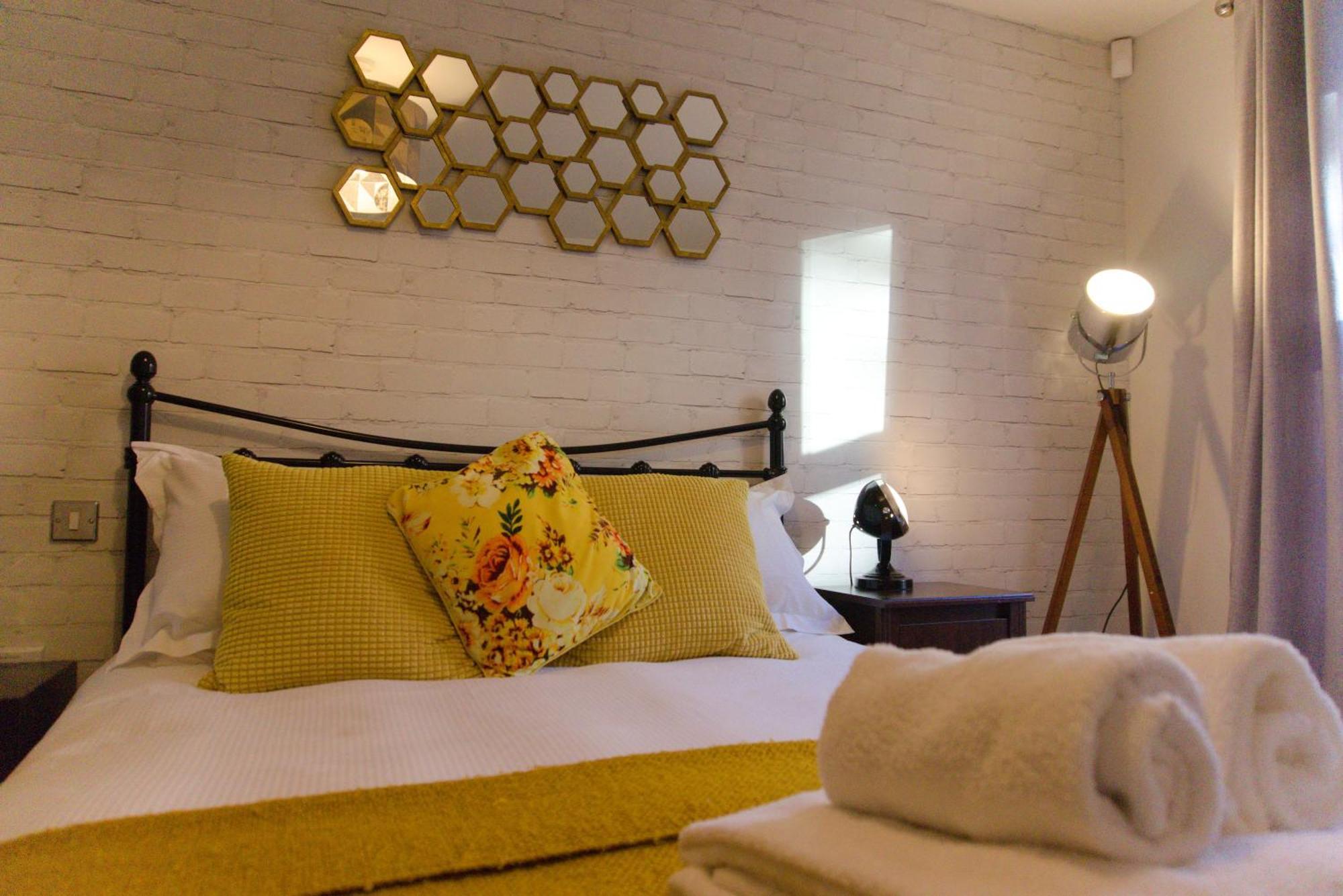 Apartament Russet Quarter, Parking Subject To Availability York Zewnętrze zdjęcie