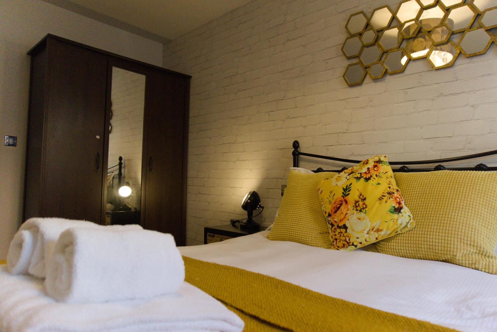 Apartament Russet Quarter, Parking Subject To Availability York Zewnętrze zdjęcie