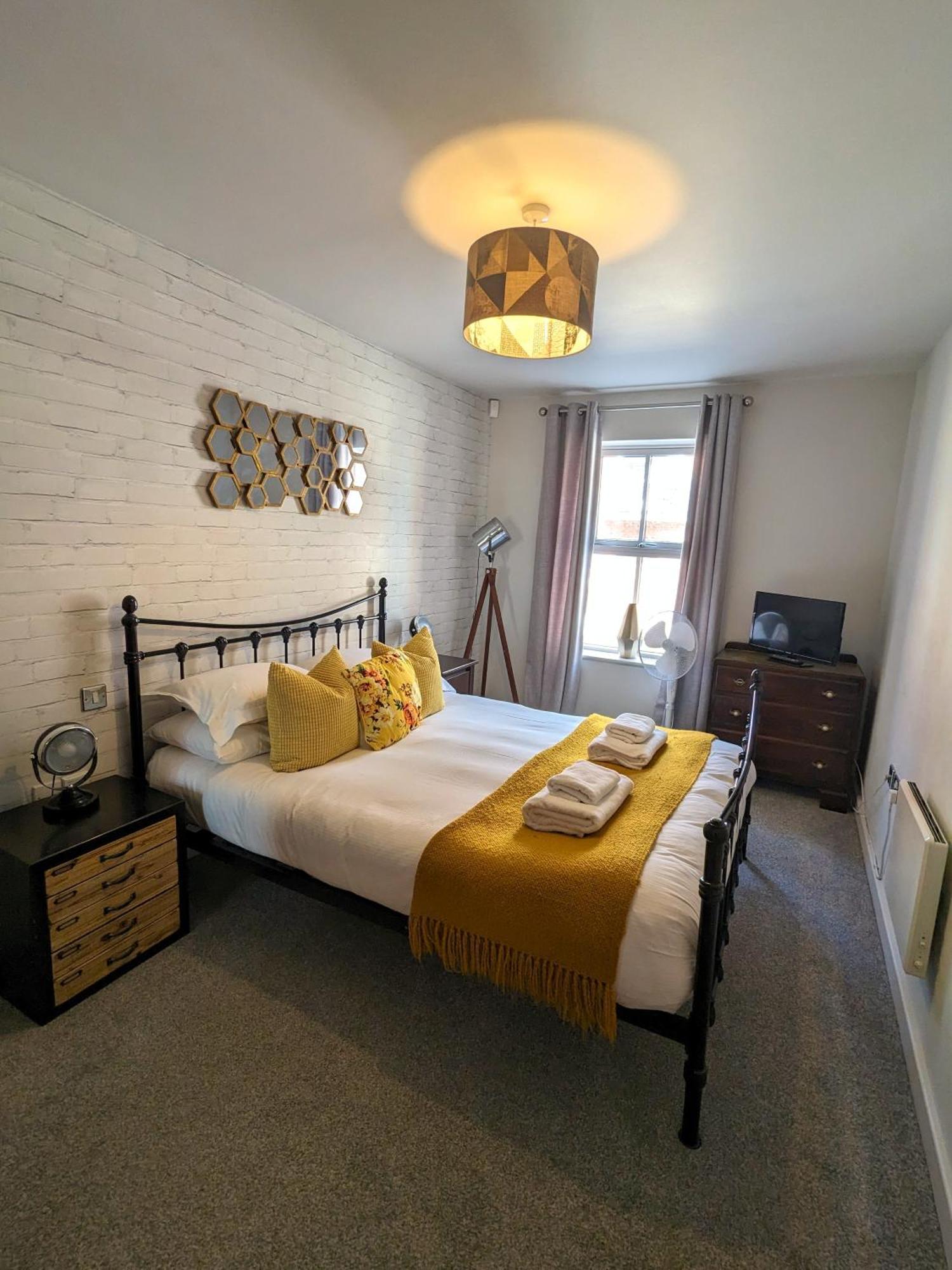 Apartament Russet Quarter, Parking Subject To Availability York Zewnętrze zdjęcie